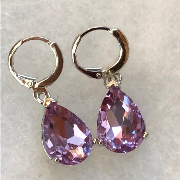 Jewelry - Lavender Crystal Dangle Earrings